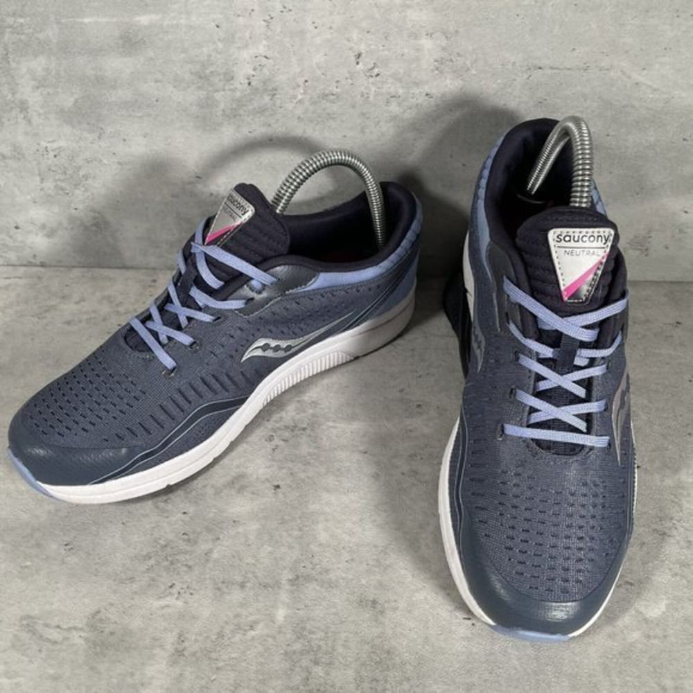 Saucony Womens Kinvara 11 Blue Running Shoes Sneakers Size 5.5 ~ SK162424 EUC